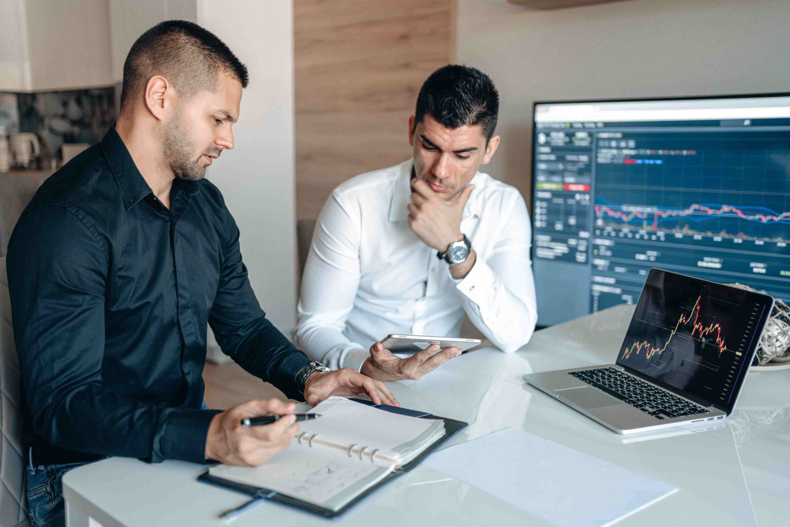 Questions To Ask Before Hiring A Digital Marketing Consultant Dubai